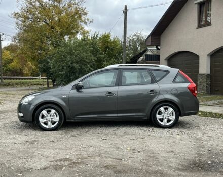 Сірий Кіа Сід, об'ємом двигуна 1.6 л та пробігом 284 тис. км за 5850 $, фото 8 на Automoto.ua