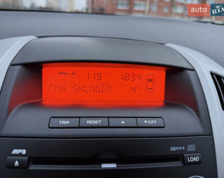 Серый Киа Сид, объемом двигателя 1.4 л и пробегом 143 тыс. км за 6500 $, фото 31 на Automoto.ua