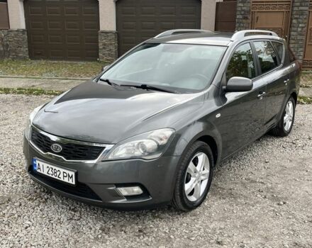 Сірий Кіа Сід, об'ємом двигуна 1.6 л та пробігом 284 тис. км за 5850 $, фото 5 на Automoto.ua
