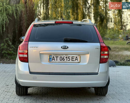 Серый Киа Сид, объемом двигателя 1.6 л и пробегом 263 тыс. км за 5999 $, фото 28 на Automoto.ua