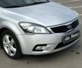 Серый Киа Сид, объемом двигателя 0 л и пробегом 286 тыс. км за 6400 $, фото 1 на Automoto.ua
