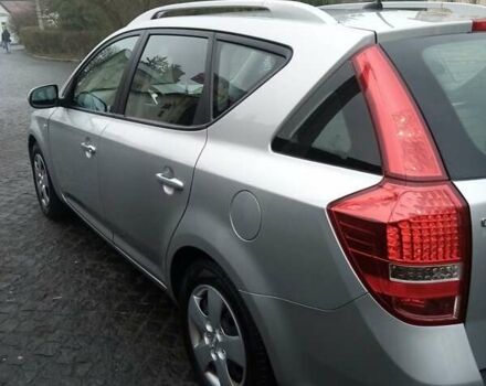 Сірий Кіа Сід, об'ємом двигуна 1.6 л та пробігом 213 тис. км за 6200 $, фото 4 на Automoto.ua