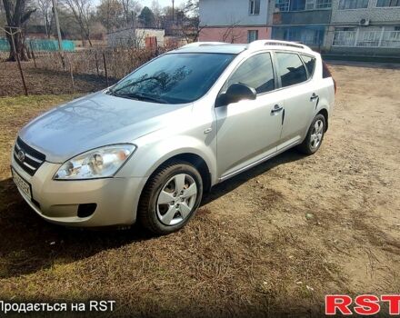 Сірий Кіа Сід, об'ємом двигуна 1.4 л та пробігом 184 тис. км за 5000 $, фото 3 на Automoto.ua