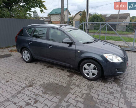 Серый Киа Сид, объемом двигателя 1.4 л и пробегом 161 тыс. км за 6299 $, фото 5 на Automoto.ua