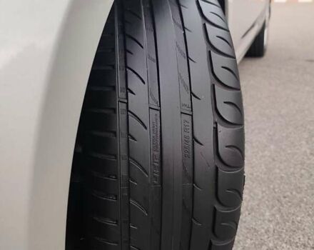 Сірий Кіа Сід, об'ємом двигуна 1.58 л та пробігом 240 тис. км за 6850 $, фото 12 на Automoto.ua