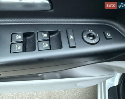 Серый Киа Сид, объемом двигателя 1.4 л и пробегом 143 тыс. км за 6500 $, фото 23 на Automoto.ua