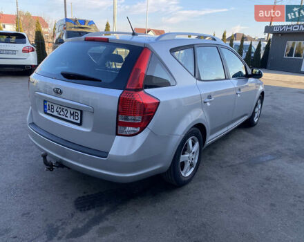 Серый Киа Сид, объемом двигателя 1.59 л и пробегом 207 тыс. км за 6499 $, фото 3 на Automoto.ua