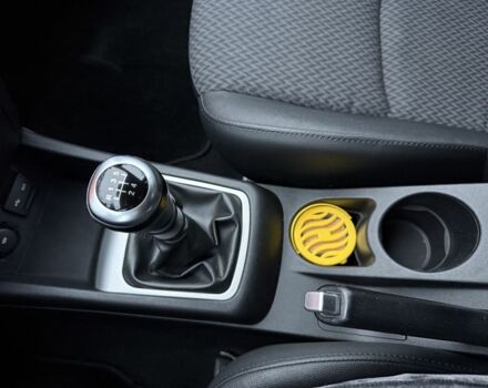 Серый Киа Сид, объемом двигателя 1.4 л и пробегом 143 тыс. км за 6500 $, фото 16 на Automoto.ua