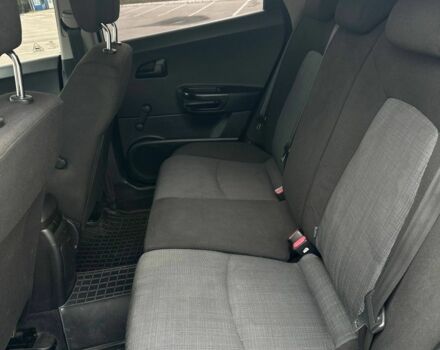 Серый Киа Сид, объемом двигателя 0 л и пробегом 286 тыс. км за 6400 $, фото 7 на Automoto.ua