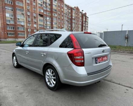 Серый Киа Сид, объемом двигателя 1.4 л и пробегом 143 тыс. км за 6500 $, фото 4 на Automoto.ua