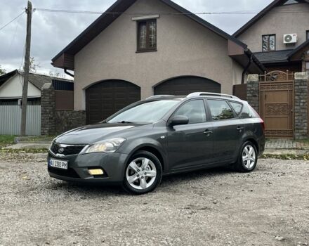 Сірий Кіа Сід, об'ємом двигуна 1.6 л та пробігом 284 тис. км за 5850 $, фото 2 на Automoto.ua