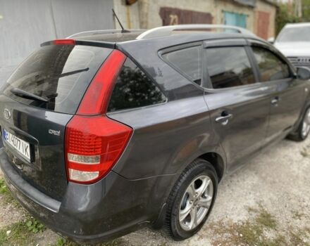 Серый Киа Сид, объемом двигателя 1.6 л и пробегом 249 тыс. км за 5700 $, фото 6 на Automoto.ua