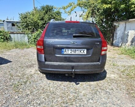 Киа Сид 2009 в Белой Церкве на Automoto.ua Серый Киа Сид, объемом двигателя 1.6 л и пробегом 234 тыс. км за 8250 $, фото 3 на Automoto.ua