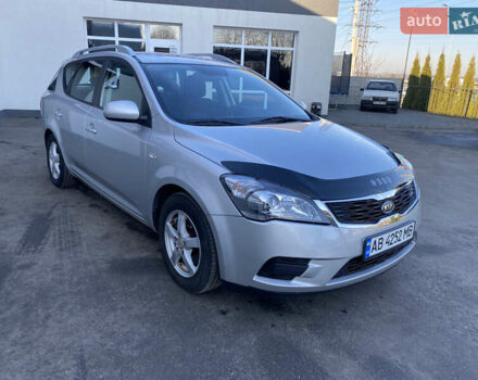 Серый Киа Сид, объемом двигателя 1.59 л и пробегом 207 тыс. км за 6499 $, фото 1 на Automoto.ua