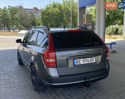 Серый Киа Сид, объемом двигателя 1.58 л и пробегом 331 тыс. км за 5999 $, фото 14 на Automoto.ua