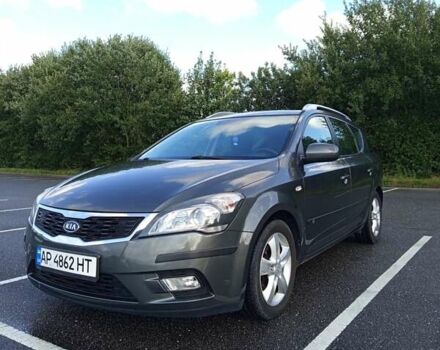 Серый Киа Сид, объемом двигателя 1.6 л и пробегом 232 тыс. км за 5274 $, фото 2 на Automoto.ua