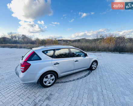 Серый Киа Сид, объемом двигателя 2 л и пробегом 187 тыс. км за 4999 $, фото 10 на Automoto.ua