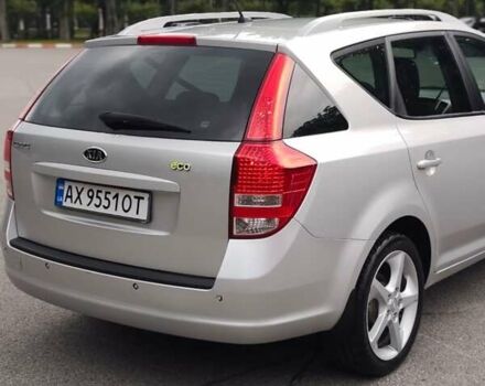 Сірий Кіа Сід, об'ємом двигуна 1.58 л та пробігом 240 тис. км за 6850 $, фото 2 на Automoto.ua