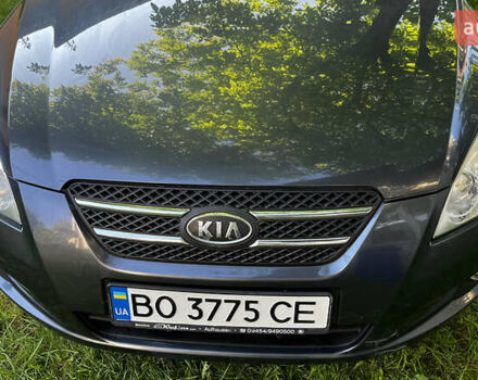 Серый Киа Сид, объемом двигателя 1.4 л и пробегом 230 тыс. км за 5200 $, фото 6 на Automoto.ua