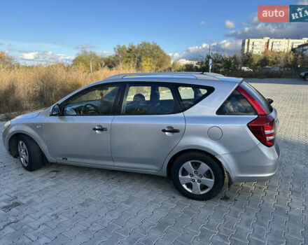 Киа Сид 2009 в Полтаве на Automoto.ua Серый Киа Сид, объемом двигателя 1.99 л и пробегом 187 тыс. км за 5300 $, фото 5 на Automoto.ua