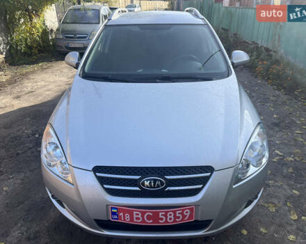 Кіа Сід 2009 у Ахтырке на Automoto.ua Сірий Кіа Сід, об'ємом двигуна 1.6 л та пробігом 226 тис. км за 6445 $, фото 5 на Automoto.ua