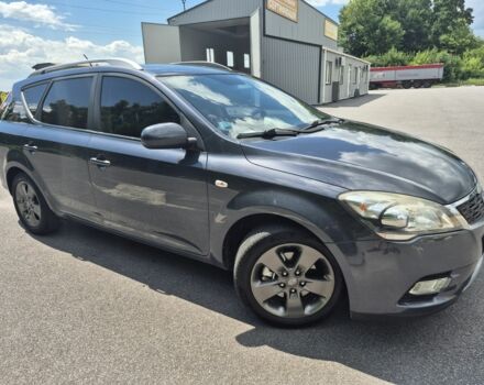 Серый Киа Сид, объемом двигателя 1.4 л и пробегом 193 тыс. км за 5850 $, фото 1 на Automoto.ua