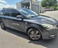 Серый Киа Сид, объемом двигателя 1.4 л и пробегом 193 тыс. км за 5850 $, фото 1 на Automoto.ua