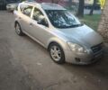 Серый Киа Сид, объемом двигателя 1.99 л и пробегом 375 тыс. км за 4999 $, фото 1 на Automoto.ua