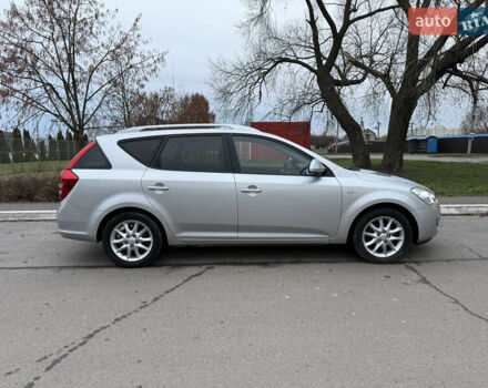 Серый Киа Сид, объемом двигателя 1.4 л и пробегом 143 тыс. км за 6500 $, фото 7 на Automoto.ua