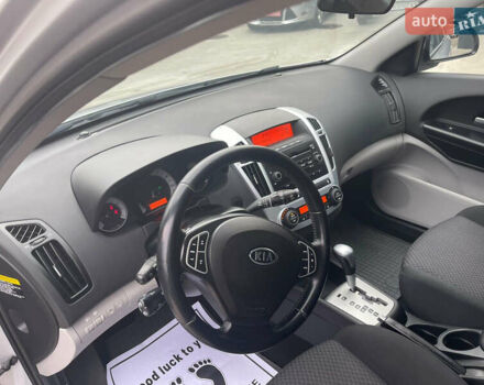 Сірий Кіа Сід, об'ємом двигуна 1.6 л та пробігом 192 тис. км за 6400 $, фото 32 на Automoto.ua