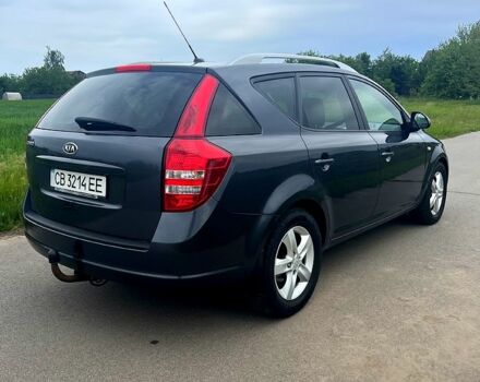 Сірий Кіа Сід, об'ємом двигуна 1.4 л та пробігом 318 тис. км за 599 $, фото 2 на Automoto.ua