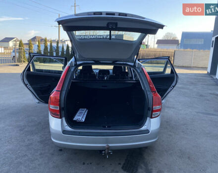 Серый Киа Сид, объемом двигателя 1.59 л и пробегом 207 тыс. км за 6499 $, фото 11 на Automoto.ua