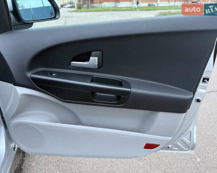 Серый Киа Сид, объемом двигателя 1.4 л и пробегом 143 тыс. км за 6500 $, фото 40 на Automoto.ua
