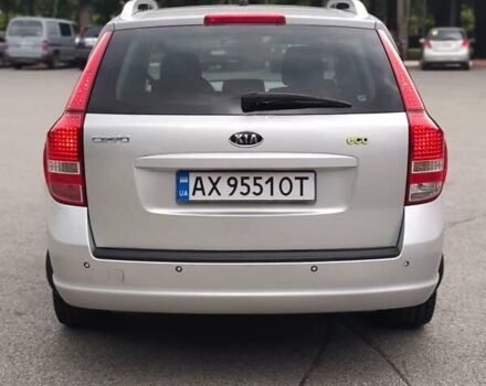 Сірий Кіа Сід, об'ємом двигуна 1.58 л та пробігом 240 тис. км за 6850 $, фото 3 на Automoto.ua