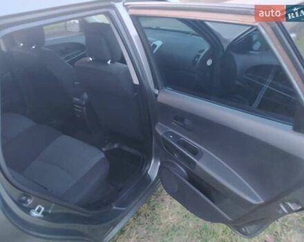 Серый Киа Сид, объемом двигателя 1.4 л и пробегом 227 тыс. км за 5800 $, фото 19 на Automoto.ua