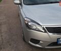 Серый Киа Сид, объемом двигателя 1.4 л и пробегом 185 тыс. км за 5800 $, фото 3 на Automoto.ua