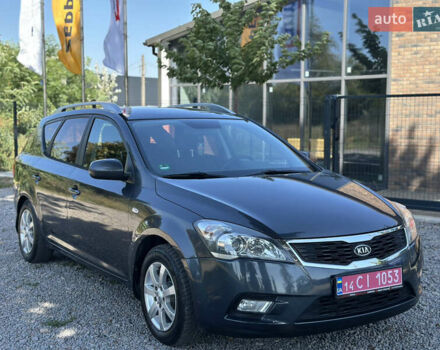 Сірий Кіа Сід, об'ємом двигуна 1.4 л та пробігом 236 тис. км за 6000 $, фото 8 на Automoto.ua