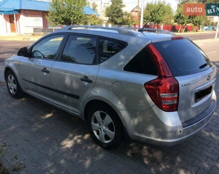 Серый Киа Сид, объемом двигателя 1.6 л и пробегом 200 тыс. км за 6300 $, фото 5 на Automoto.ua