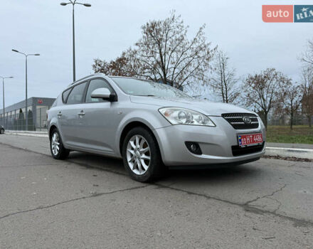 Серый Киа Сид, объемом двигателя 1.4 л и пробегом 143 тыс. км за 6500 $, фото 9 на Automoto.ua