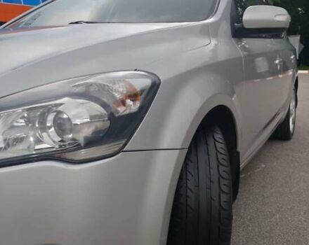 Сірий Кіа Сід, об'ємом двигуна 1.58 л та пробігом 240 тис. км за 6850 $, фото 1 на Automoto.ua