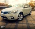 Серый Киа Сид, объемом двигателя 1.6 л и пробегом 207 тыс. км за 6200 $, фото 1 на Automoto.ua