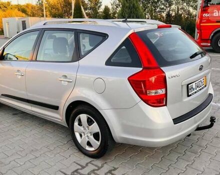 Серый Киа Сид, объемом двигателя 1.4 л и пробегом 76 тыс. км за 7900 $, фото 6 на Automoto.ua