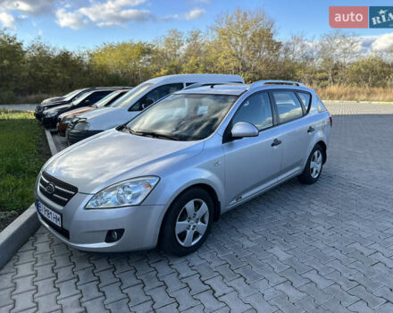 Киа Сид 2009 в Полтаве на Automoto.ua Серый Киа Сид, объемом двигателя 1.99 л и пробегом 187 тыс. км за 5300 $, фото 10 на Automoto.ua