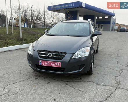 Сірий Кіа Сід, об'ємом двигуна 1.6 л та пробігом 180 тис. км за 5999 $, фото 3 на Automoto.ua