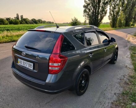 Серый Киа Сид, объемом двигателя 1.6 л и пробегом 256 тыс. км за 5999 $, фото 7 на Automoto.ua