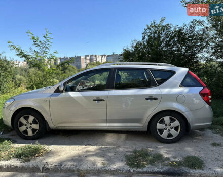 Сірий Кіа Сід, об'ємом двигуна 1.6 л та пробігом 89 тис. км за 7000 $, фото 3 на Automoto.ua