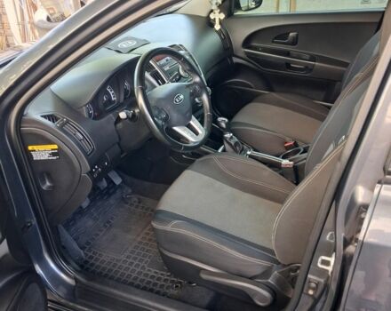Серый Киа Сид, объемом двигателя 0 л и пробегом 199 тыс. км за 6700 $, фото 4 на Automoto.ua