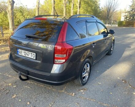 Сірий Кіа Сід, об'ємом двигуна 1.6 л та пробігом 267 тис. км за 6900 $, фото 1 на Automoto.ua