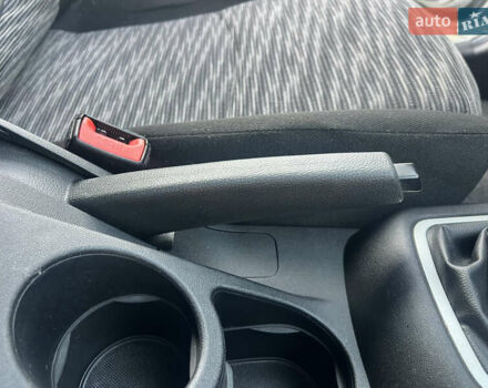 Кіа Сід 2009 у Ахтырке на Automoto.ua Сірий Кіа Сід, об'ємом двигуна 1.6 л та пробігом 226 тис. км за 6445 $, фото 53 на Automoto.ua