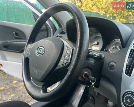 Кіа Сід 2009 у Ахтырке на Automoto.ua Сірий Кіа Сід, об'ємом двигуна 1.6 л та пробігом 226 тис. км за 6445 $, фото 55 на Automoto.ua